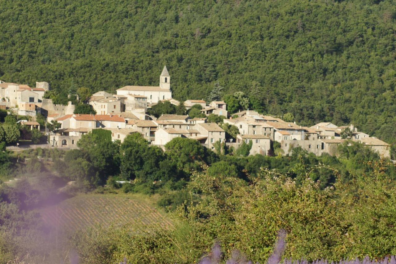 Отель La Claveliere Saint-Auban-sur-l'Ouveze Экстерьер фото