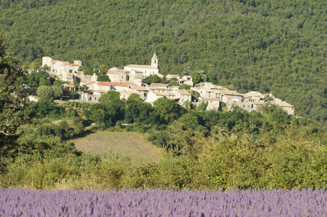 Отель La Claveliere Saint-Auban-sur-l'Ouveze Экстерьер фото